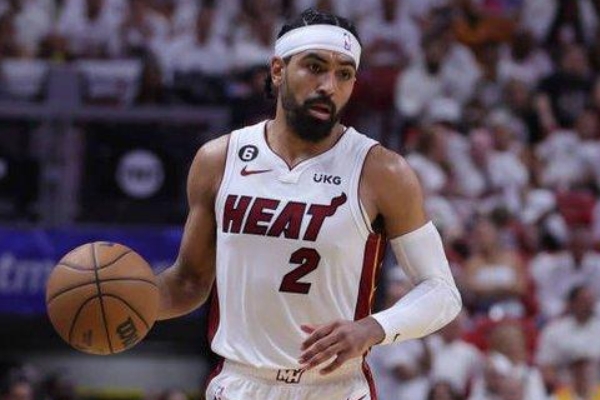 湖人主帅哈姆宣布文森特复出:出场时间限制为14-17分钟